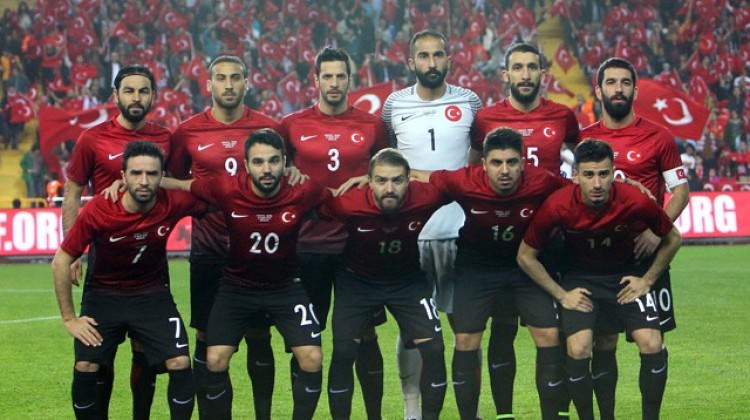 Rusya-Türkiye maçının biletleri satışa çıktı