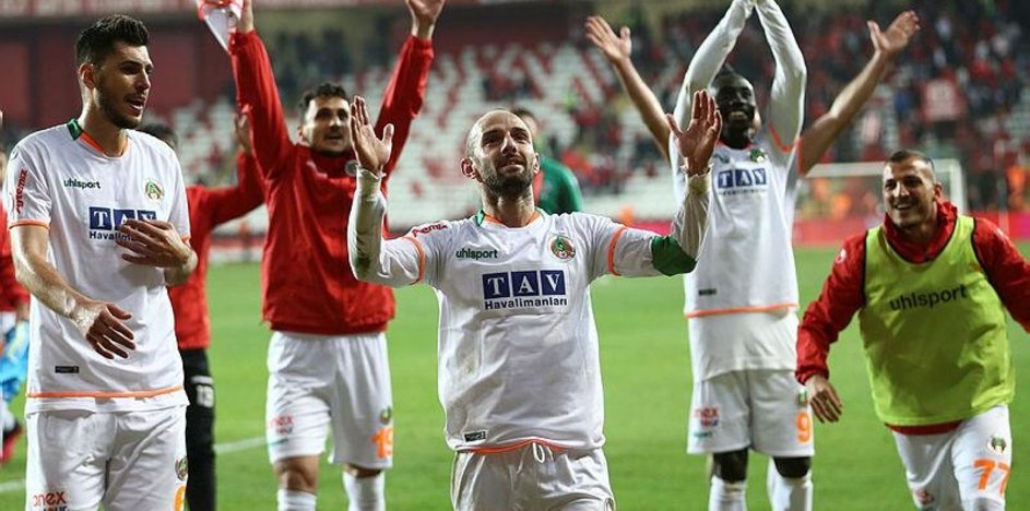 Antalyaspor 0 – 1 Alanyaspor MAÇ ÖZETi (Ziraat Türkiye Kupası Yarı Final İlk Maçı)