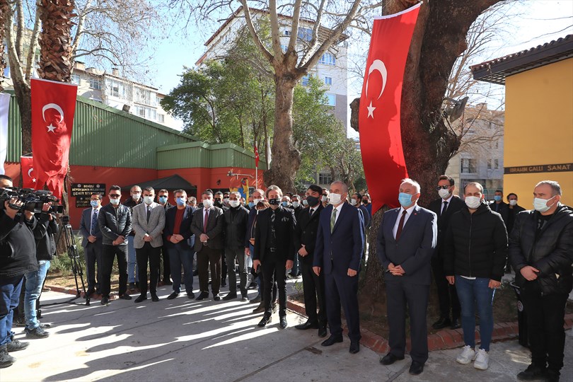 Denizli Büyükşehir, usta halk ozanı Özay Gönlüm’ü unutmadı