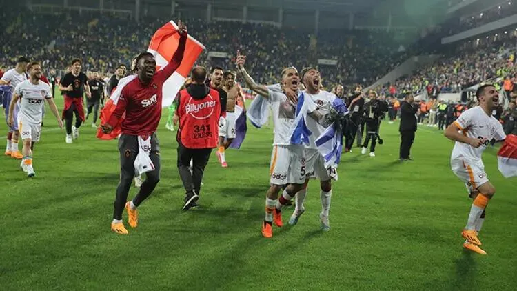 Galatasaray 23. Türkiye lig şampiyonluğunu elde etti