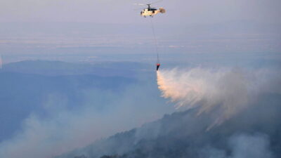 Yunanistan 10. gününde Avrupa’nın yazın en ölümcül yangınıyla mücadele ediyor