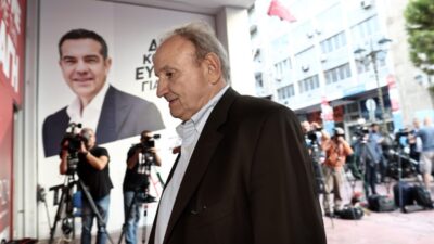 Tzoumakas, SYRIZA’nın yeni liderine yönelik eleştirilerini yineledi