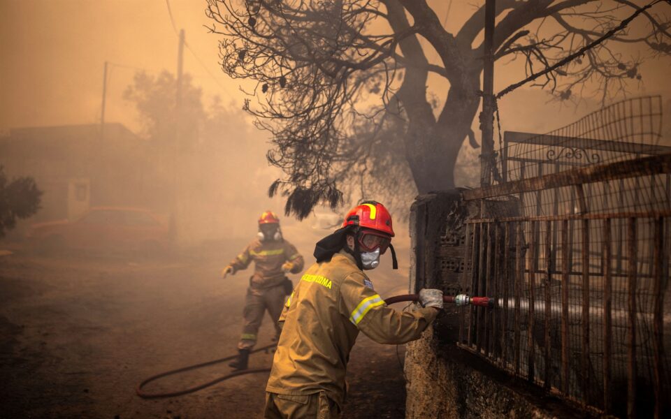 Yunanistan’da yazın çıkan orman yangınlarına ilişkin sigorta faturası 50 milyon Euro’ya yaklaştı
