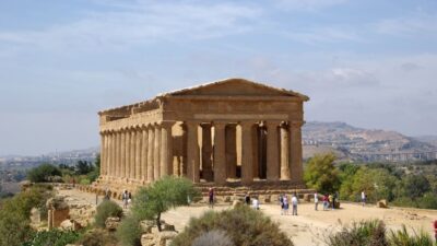 Dev antik Yunan heykeli Sicilya’nın Tapınaklar Vadisi’ne geri dönüyor