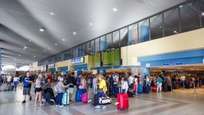 Havayolları bu sezon Yunanistan’a %4,6 daha fazla kapasite sunuyor