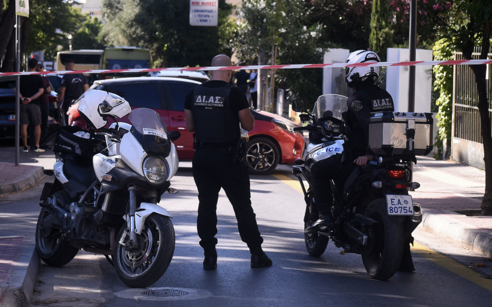Polis, Agia Paraskevi’nin vurularak öldürülen kurbanının Polonya uyruklu olduğunu tespit etti