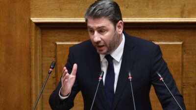 Andrulakis, Yunanistan’ın Filistin’e yönelik tutumunun Parlamento’da tartışılmasını talep etti