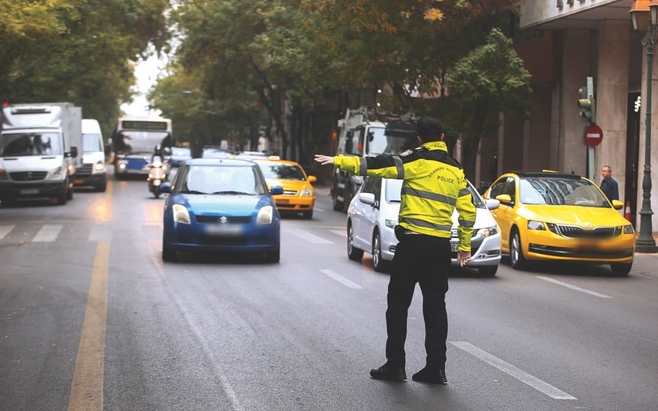 Yol güvenliğini artırmak için yüksek teknoloji kullanılıyor