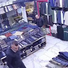 Malatya’da Esnaf, Down Sendromlu Gence İstediği Kazağı Hediye Etti