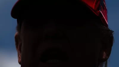 2025 liberal demokrasinin 1989’u mu?