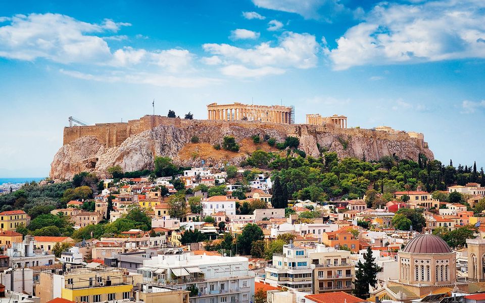 Yeni kısıtlamalara rağmen Atina’nın merkezinde kısa süreli kiralama oranları artıyor