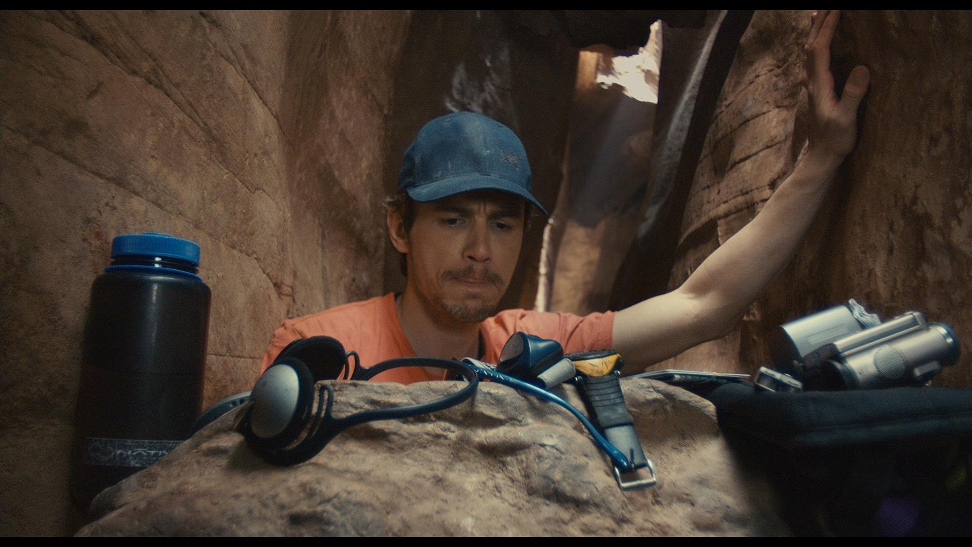Aron Ralston’un 127 Saat  Saat Süren Hayatta Kalma Mücadelesi