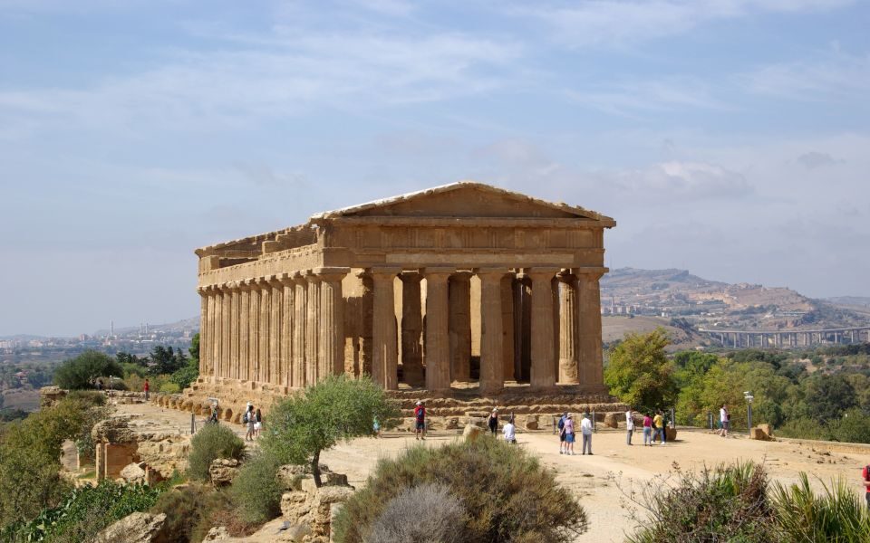 Dev antik Yunan heykeli Sicilya’nın Tapınaklar Vadisi’ne geri dönüyor