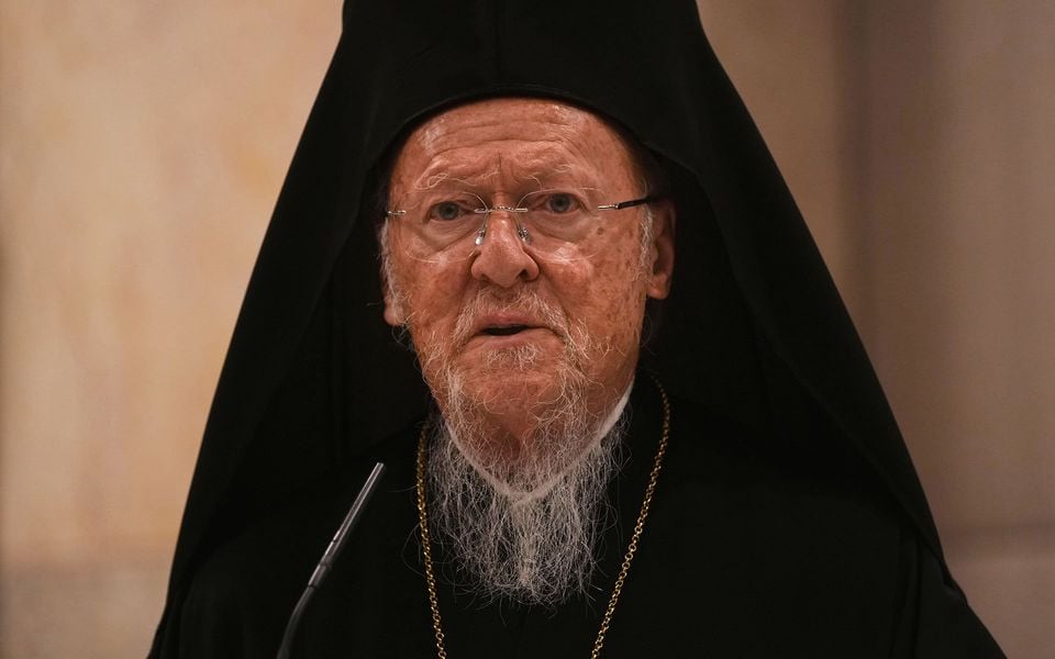 Patrik Bartholomeos, Selanik’teki Rotunda’da ilk patriklik ayinini yönetiyor