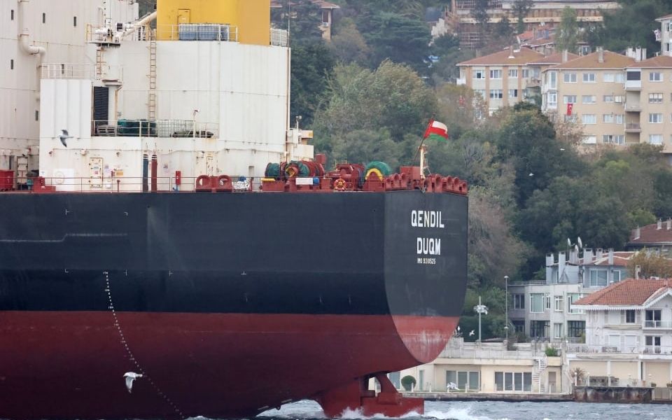 Ukrayna, Girit açıklarında Rusya’ya ait ‘gölge filo’ya ait bir tankere saldırdı