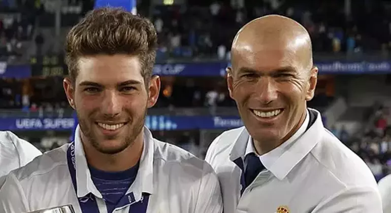 Zinedine Zidane, Oğlu Luca Zidane’ı Tribünden İzledi