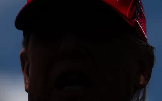 2025 liberal demokrasinin 1989’u mu?