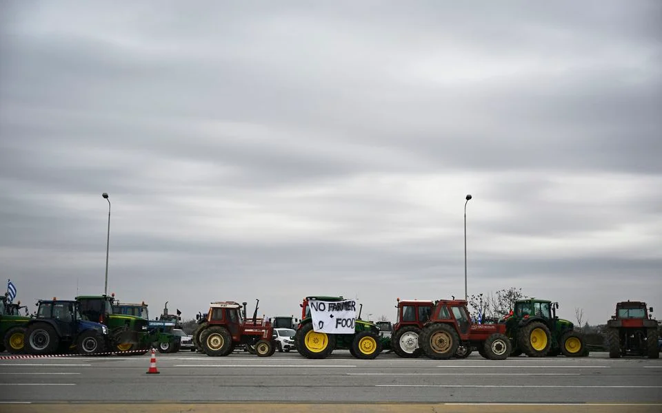 Başbakan: Hükümet, çiftçilerle diyaloğa açık, ancak mantıksız taleplere değil.