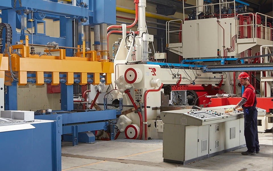 AB, enerji yoğun sektörlere devlet desteğini kolaylaştıracak